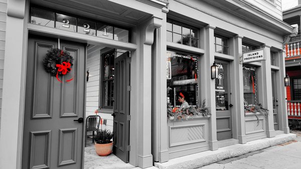 Island Provisions - Downtown Charleston by null