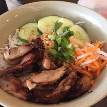 Hanco's - grilled chicken noodle salad - Vietnamese Near Me - Brooklyn, New York Hanco's - grilled chicken noodle salad - Vietnamese Near Me - Brooklyn, New York