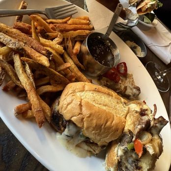 Catch n' Chop - I ordered the STEAK SANDWICH. Mmmm delisc! Fries were so so good!!! - Steakhouses Near Me - New York, New York