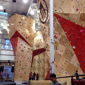 Brooklyn Boulders - Climbing walls for top and sport - Rock Climbing Near Me - Chicago, Illinois Brooklyn Boulders - Climbing walls for top and sport - Rock Climbing Near Me - Chicago, Illinois