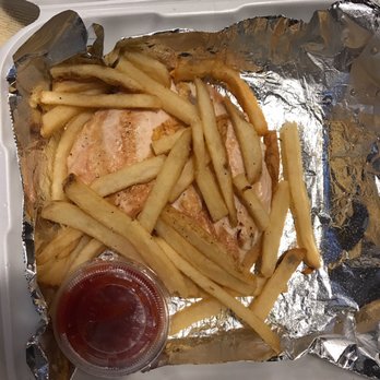 Outback Steakhouse - This doesn't seem to be worth $18 for an entree. - Steakhouses Near Me - Staten Island, New York