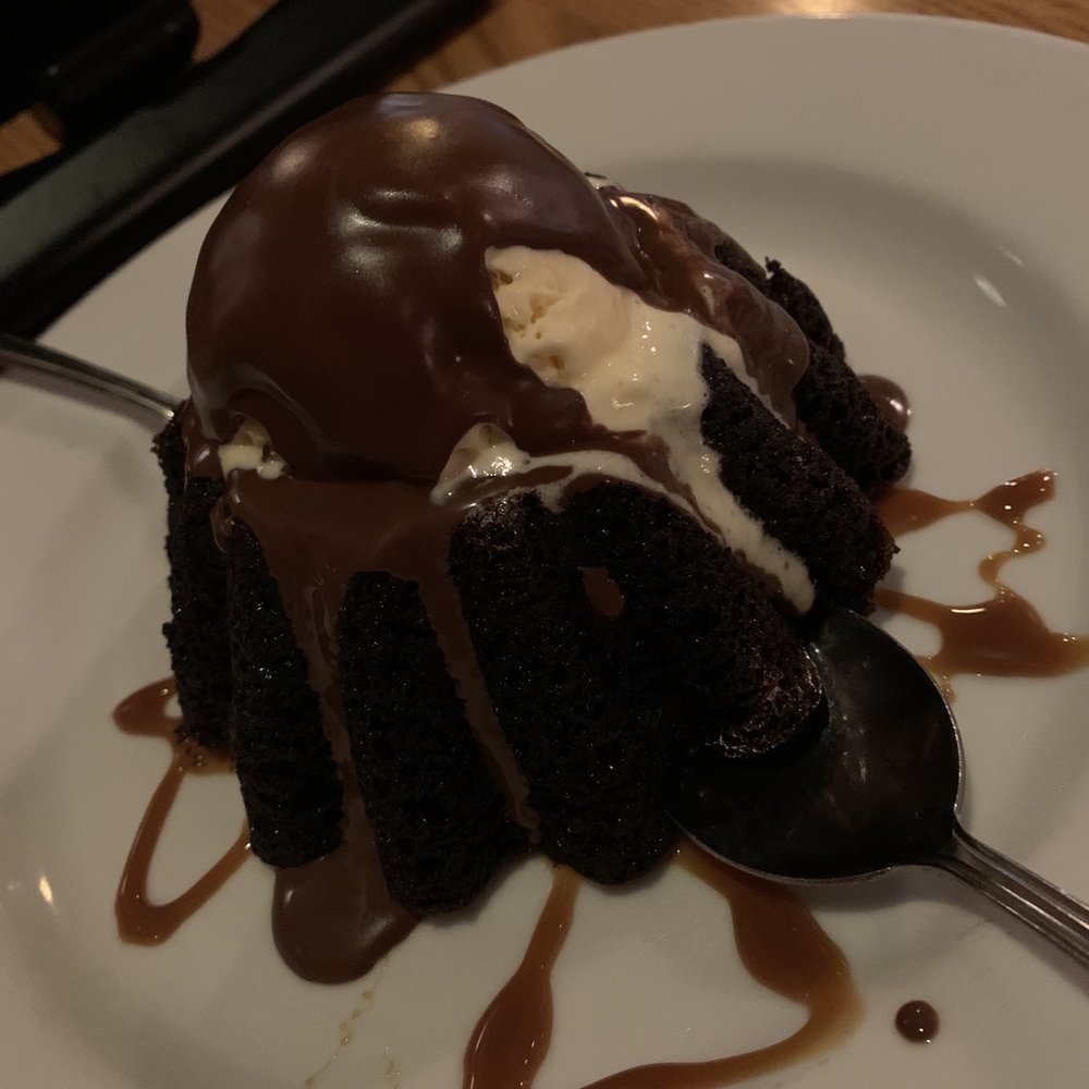 Chili's - Molten Chocolate Cake - Bars Near Me - Katy, Texas