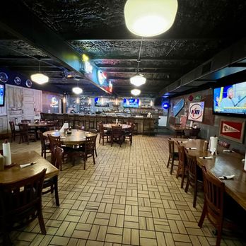Hoot's BBQ - Bar interior - Barbeque Near Me - McGehee, Arkansas Hoot's BBQ - Bar interior - Barbeque Near Me - McGehee, Arkansas