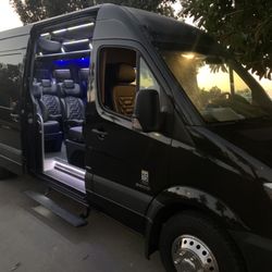 BTS Limo - Executive Sprinter