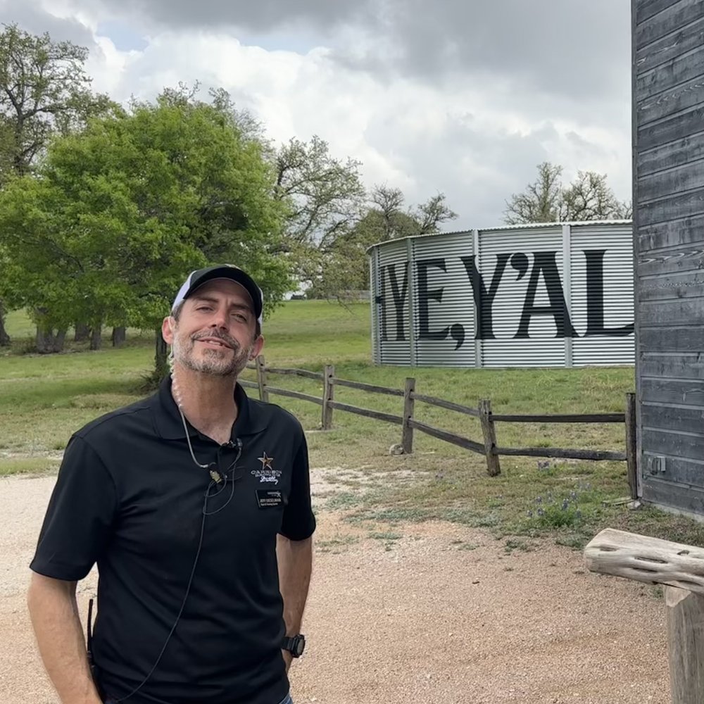 Tour guide Jeff Tour guide Jeff