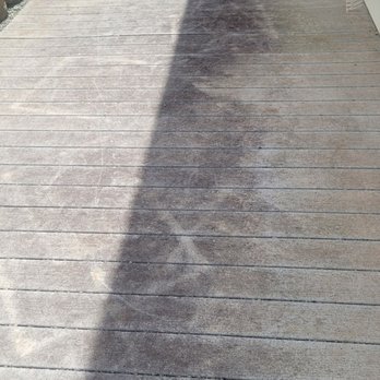 Maika’i Power Wash - Deck before cleaning. - Pressure Washers Near Me Maika’i Power Wash - Deck before cleaning. - Pressure Washers Near Me