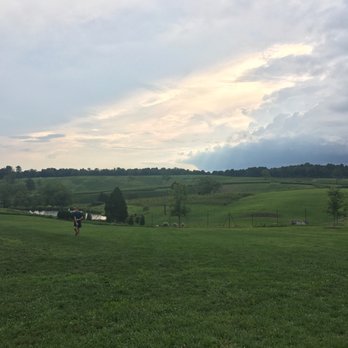 Stone Tower Winery - Wineries Near Me - Leesburg, Virginia Stone Tower Winery - Wineries Near Me - Leesburg, Virginia