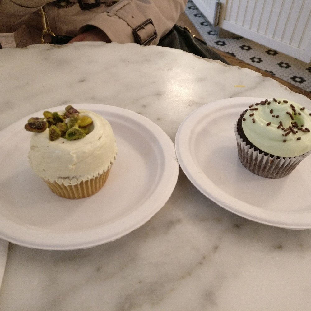 Magnolia Bakery - Bakeries Near Me - Chicago, Illinois Magnolia Bakery - Bakeries Near Me - Chicago, Illinois