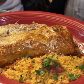 Casa Vieja - Delicious Chile Colorado Combo - Seafood Near Me - Santa Clarita, California Casa Vieja - Delicious Chile Colorado Combo - Seafood Near Me - Santa Clarita, California