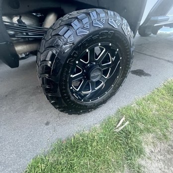Goat Detailing - Wheels cleaned and detailed - Auto Detailing Near Me