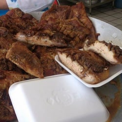 Don Emilio Carnes Selectas - Chicharrones.