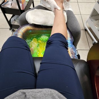 2Q Nail Spa + Eyelashes - Nail Salons Near Me - Montclair, California