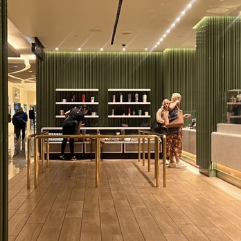 Starbucks - Coffee & Tea Near Me - Las Vegas, Nevada