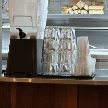 Four Cafe - Offers ample supply of filtered water - New American Near Me - Los Angeles, California Four Cafe - Offers ample supply of filtered water - New American Near Me - Los Angeles, California
