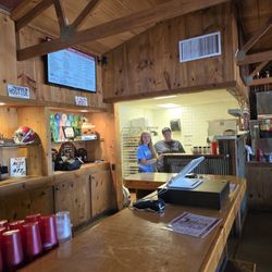 Hog Tide Bar-B-Que - These people are awesome