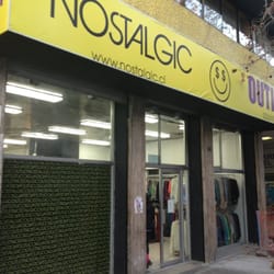 Outlet Nostalgic - Carita feliz para la fachada.