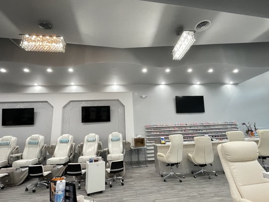 POLISH NAIL BAR - 88 Photos & 14 Reviews - 4488 W Teal Rdg Way