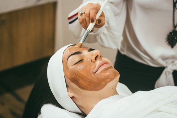 Advanced Facial Treatments - Indulge in modern skincare with microdermabrasion, oxygen therapy, and LED light treatments. These cutting-edge solutions help renew your complexion, address specific skin concerns, and deliver visible results in a relaxing, luxurious environment Advanced Facial Treatments - Indulge in modern skincare with microdermabrasion, oxygen therapy, and LED light treatments. These cutting-edge solutions help renew your complexion, address specific skin concerns, and deliver visible results in a relaxing, luxurious environment
