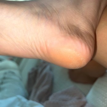 Nail Palace - Left foot - Nail Salons Near Me - Santa Clarita, California