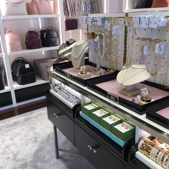 kate spade new york outlet - Women's Clothing Near Me - Edinburgh, Indiana kate spade new york outlet - Women's Clothing Near Me - Edinburgh, Indiana