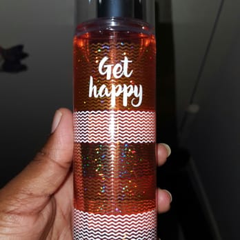 Bath & Body Works - Smells just like a glass of Peach Sangria!!! - Cosmetics & Beauty Supply Near Me - New York, New York Bath & Body Works - Smells just like a glass of Peach Sangria!!! - Cosmetics & Beauty Supply Near Me - New York, New York