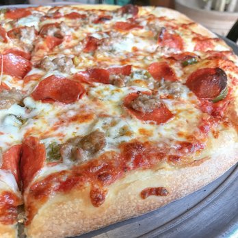 La Pizza Rina - Large pepperoni, sausage, and jalapeño pizza - Italian Near Me - Honolulu, Hawaii