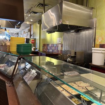 The Halal Guys - Ordering counter - Halal Near Me - Aurora, Colorado The Halal Guys - Ordering counter - Halal Near Me - Aurora, Colorado