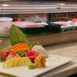 Spring Garden Asian Cuisine - The sushi looks too pretty to eat! The chef's skills are incredible! -Sashimi Deluxe (20 pcs)