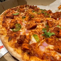 Pizza 360 - Tandoori Chicken Pizza