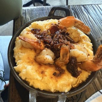 Blvd Bistro - Jumbo Shrimp & Grits - American Near Me - New York, New York