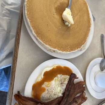 Cameo Cafe - Breakfast & Brunch Near Me - Portland, Oregon Cameo Cafe - Breakfast & Brunch Near Me - Portland, Oregon