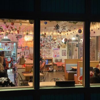 Rukdiew Cafe - Outside looking in - Thai Near Me - Portland, Oregon Rukdiew Cafe - Outside looking in - Thai Near Me - Portland, Oregon