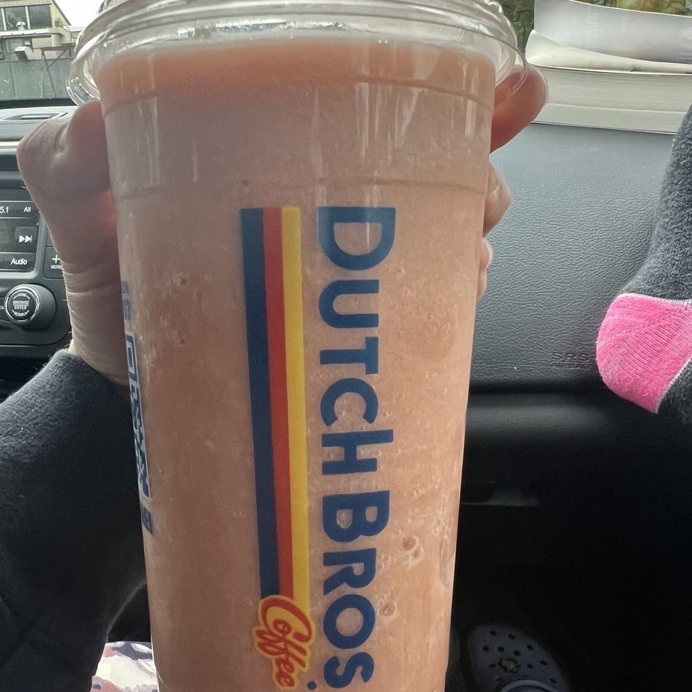 Dutch Bros Coffee - Strawberry smoothie - Juice Bars & Smoothies Near Me - Nacogdoches, Texas Dutch Bros Coffee - Strawberry smoothie - Juice Bars & Smoothies Near Me - Nacogdoches, Texas