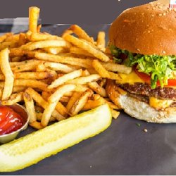 Nano's Fried Chicken - Cheese Burger