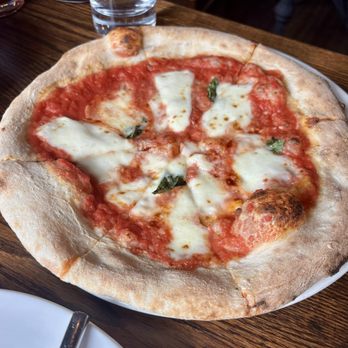 Pizzaiolo Primo Market Square - Margherita pizza - Italian Near Me - Pittsburgh, Pennsylvania Pizzaiolo Primo Market Square - Margherita pizza - Italian Near Me - Pittsburgh, Pennsylvania