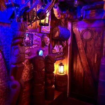 Uncharted - Dive Bars Near Me - New Braunfels, Texas