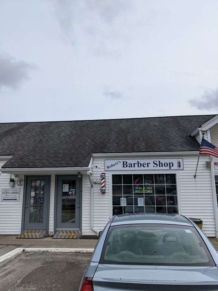 ROBERT’S BARBER SHOP Updated September 2024 10 Reviews 18 Mill Plain Rd, Danbury