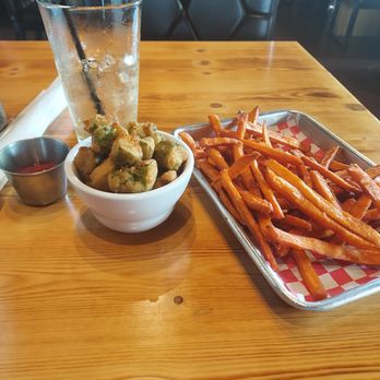 Cutten Kitchen - Bars Near Me - Houston, Texas
