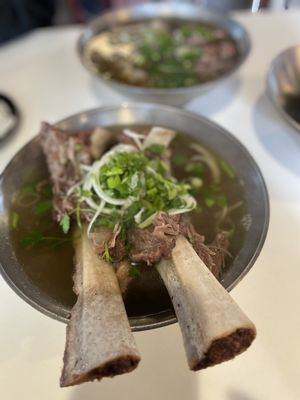 Phởholic by null