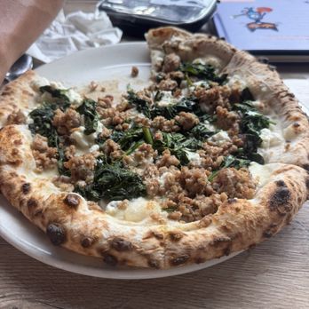 Del Lusso - Bianco Pizza - Pizza Near Me - Carlsbad, California