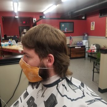 Finish Line Cutz - Before pic - Men's Hair Salons Near Me - Saint Albans Vermont, Vermont Finish Line Cutz - Before pic - Men's Hair Salons Near Me - Saint Albans Vermont, Vermont