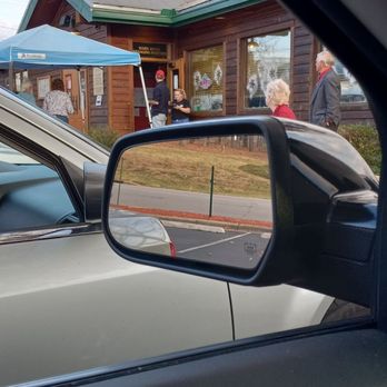 Texas Roadhouse - waiting 15 mins for party of 3 and still says I'm 15th in line. staffing issues suck everywhere, but what can ya do... - Steakhouses Near Me - Hickory, North Carolina