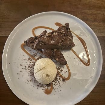 Sidney Street Cafe - Dark Chocolate Turtle Brownie - New American Near Me - Saint Louis, Missouri Sidney Street Cafe - Dark Chocolate Turtle Brownie - New American Near Me - Saint Louis, Missouri