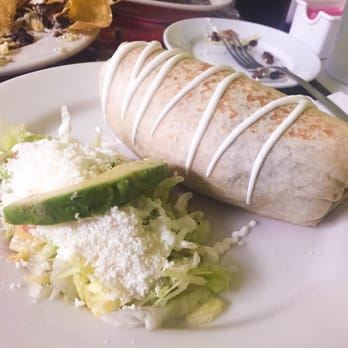 El Gallo Tropical - Chicken burrito - Mexican Near Me - Hamilton, New Jersey El Gallo Tropical - Chicken burrito - Mexican Near Me - Hamilton, New Jersey