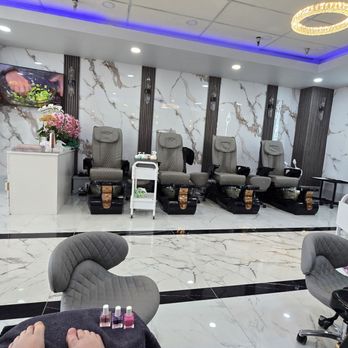 A Nails Day Spa - Hawaiian mani-pedi - Day Spas Near Me - Rohnert Park, California