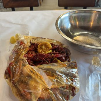 The Crawfish Hut - 3 lbs of crawfish yum! - Cocktail Bars Near Me - Stanton, California The Crawfish Hut - 3 lbs of crawfish yum! - Cocktail Bars Near Me - Stanton, California