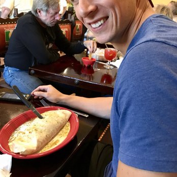 Tres Caminos - Mexican Near Me - Caseyville, Illinois