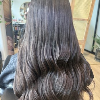 Shear Salon - Sun-kissed brunette - Hair Salons Near Me - Los Alamitos, California Shear Salon - Sun-kissed brunette - Hair Salons Near Me - Los Alamitos, California