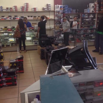 VIP Car Audio - Busy place but they do good work - Electronics Near Me - Albuquerque, New Mexico