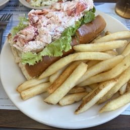 Lobster roll